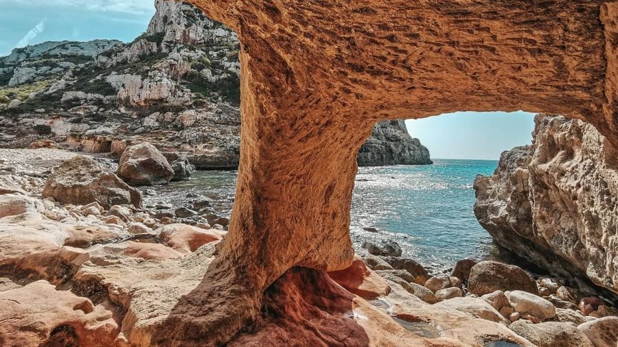 cala llucalari menorca