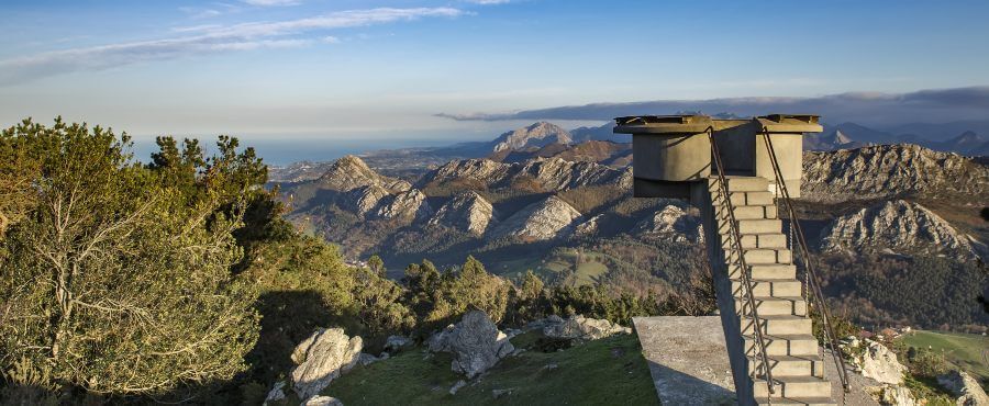 Sierra del Sueve Asturias,  Peak of Puenzu