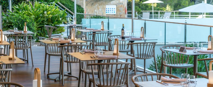 oliva terrace restaurante con encanto menorca