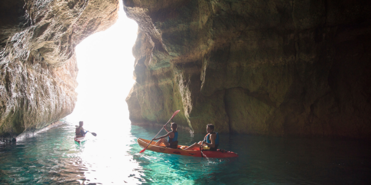 caves menorca