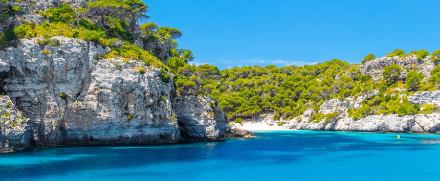Descubre cala Macarella y Macarelleta