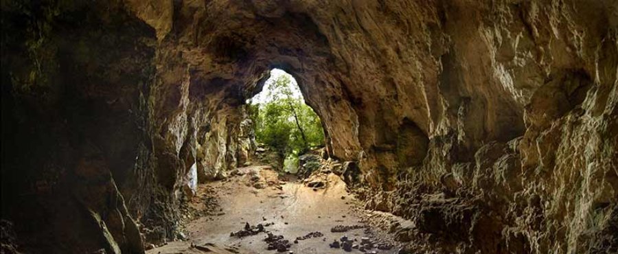Cova des Coloms: Descubre Menorca a pie