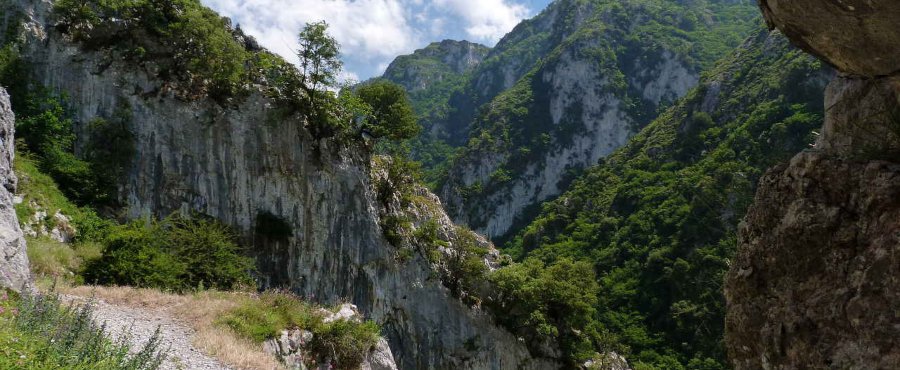 Las mejores rutas de Asturias: ruta de las Xanas